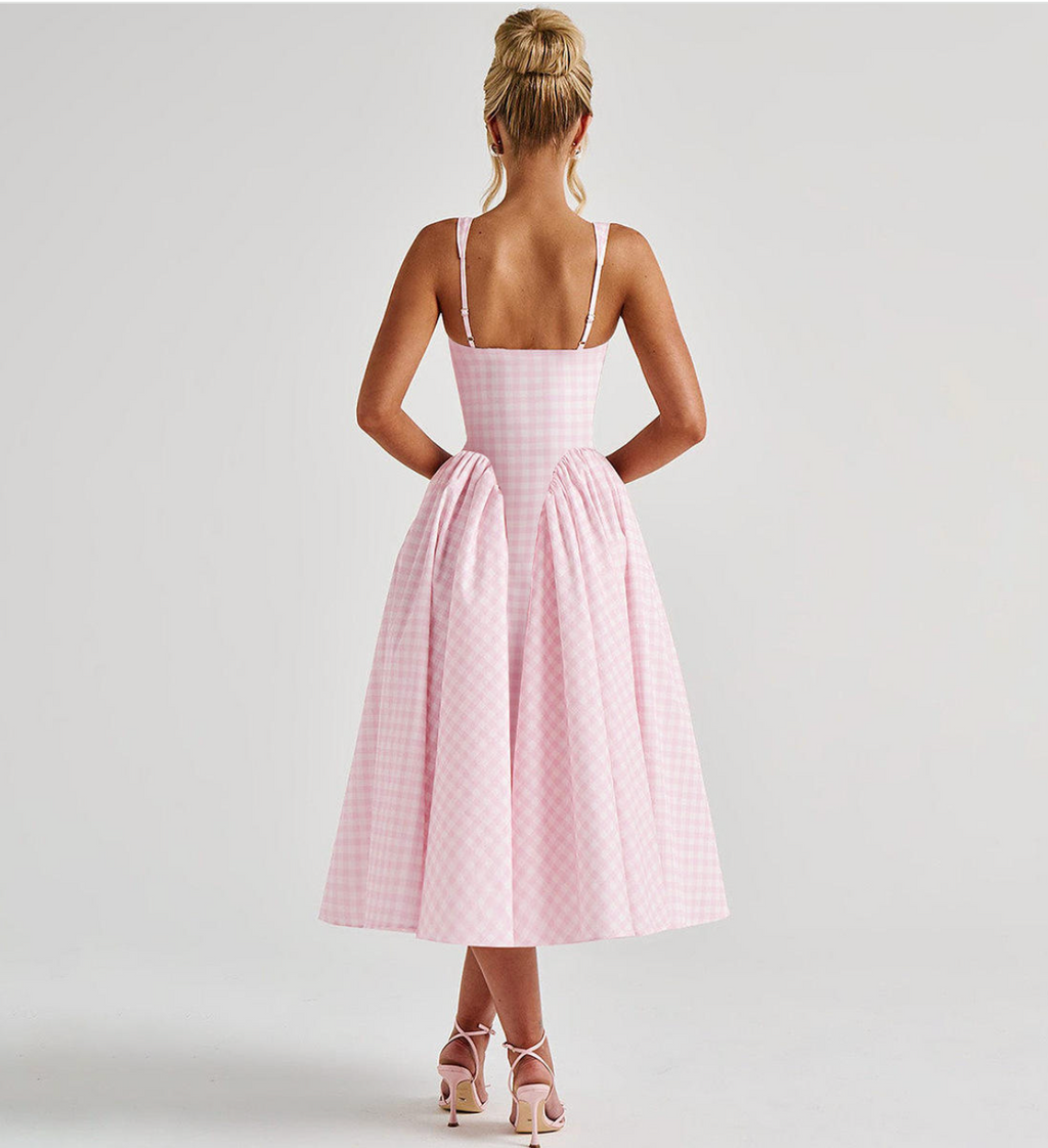 French Style Women’s Dress – Elegant Fresh Feminine Design