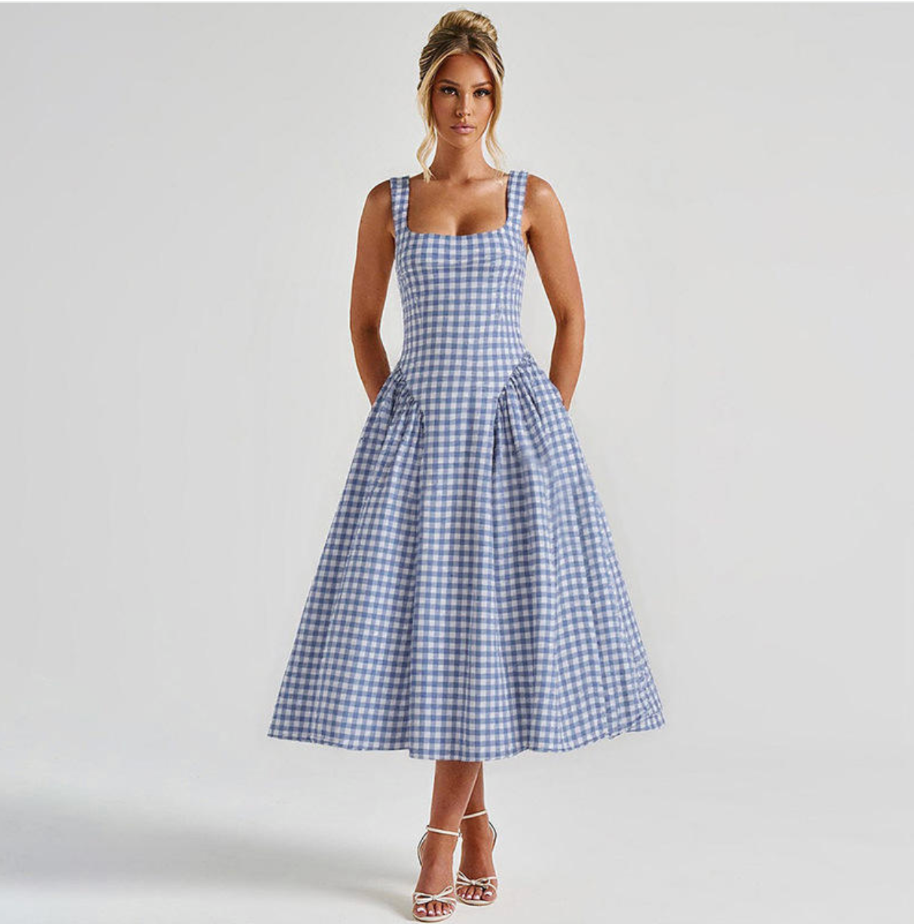 French Style Women’s Dress – Elegant Fresh Feminine Design